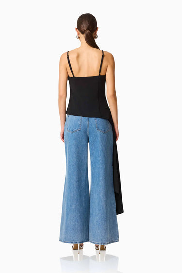 Curaae Opaline Top in Black