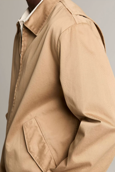 Vince Brushed Cotton Twill Field Jacket in Carmelo