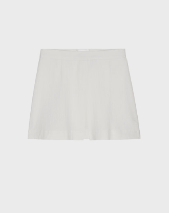 Frame Seersucker Short in White - Estilo Boutique