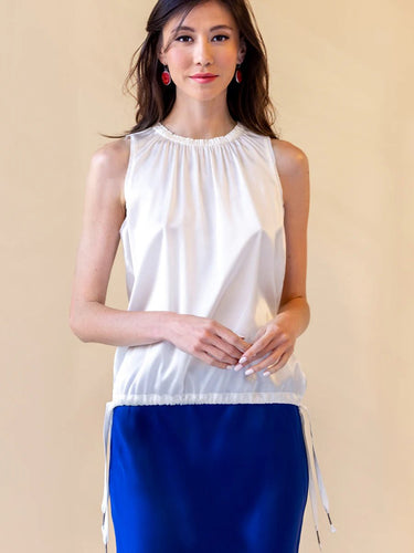Go Silk Go Draw Me in Top in White - Estilo Boutique