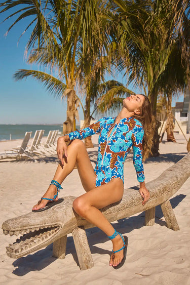Hunter Bell Rashguard in Sketchbook Floral - Estilo Boutique