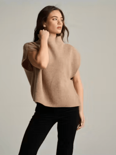 Lisa Todd Pure Cashmere Popover in Biscuit