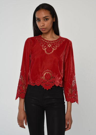Love The Label Alina Top in American Beauty