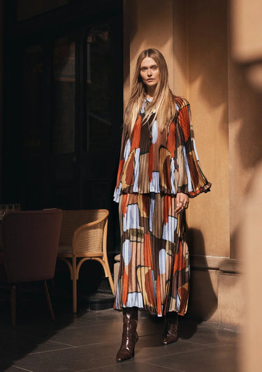 MOS Koa Pleated Skirt in Koa Print
