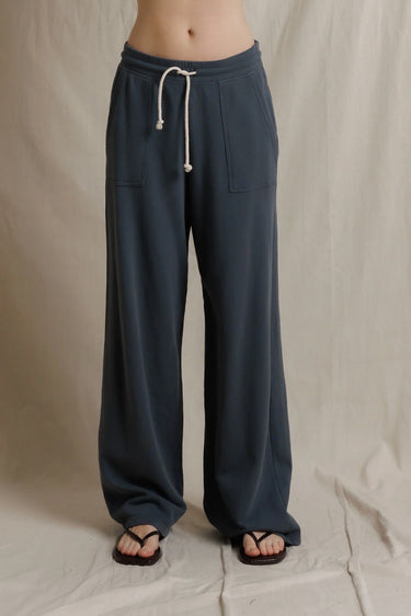 Perfect White Tee Noa French Terry Pull on Pant in Turbulence