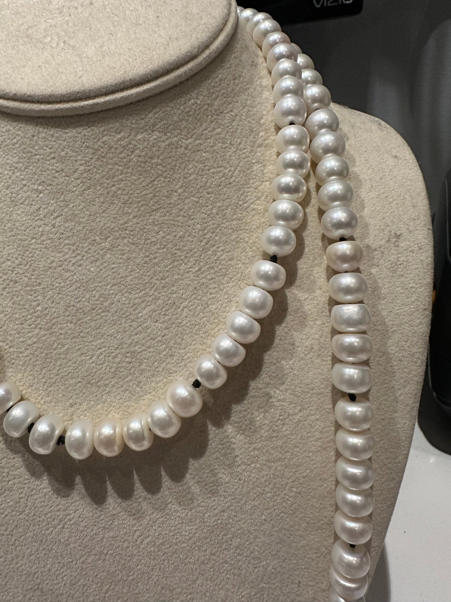 Paula Rosen Paris Pearls Diamond Lock Necklace - Estilo Boutique