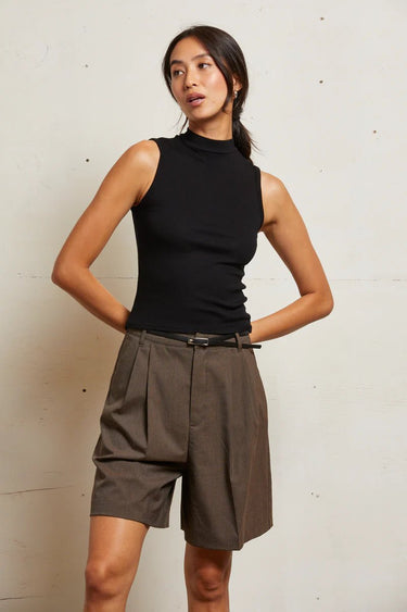 Perfect White Tee Mel Luxe Rib Mock Neck Top in Black