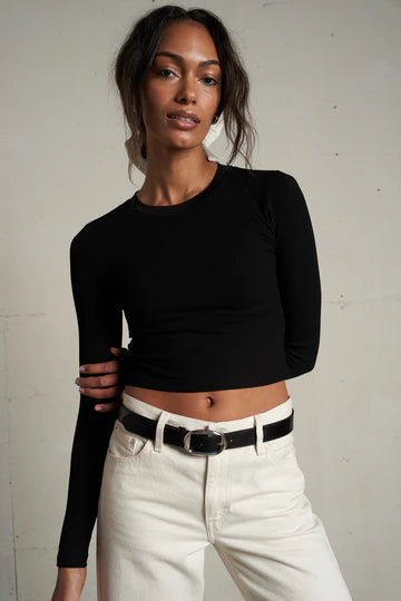 Perfect White Tee Sienna Top in True Black