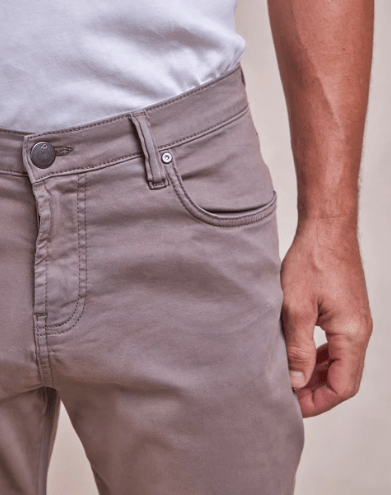 Rye 51 Comfort Cotton Stretch 5-Pocket Pant in Mushroom - Estilo Boutique