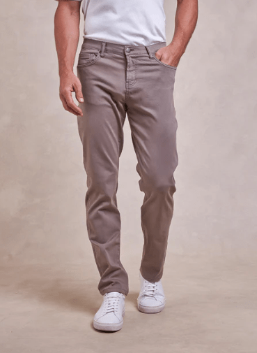 Rye 51 Comfort Cotton Stretch 5-Pocket Pant in Mushroom - Estilo Boutique