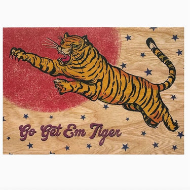 Spitfire Girl Go Getem Tiger Wood Card - Estilo Boutique