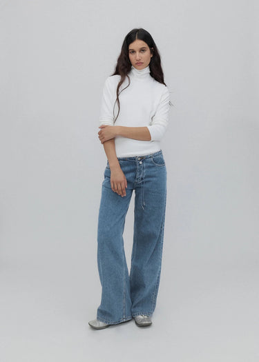 Still Here The Cool Jean in Classic Blue