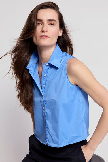 The Shirt The Boxy Cropped Sleeveless Shirt in French Blue
