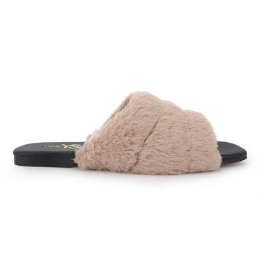 Yosi Samra Nora Slipper in Beige Faux Fur - Estilo Boutique