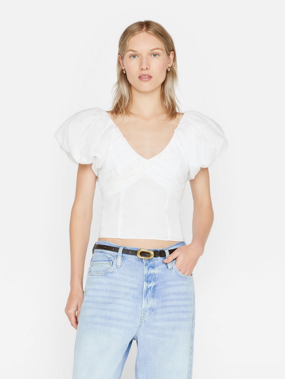 Frame Puff Sleeve Top in Blanc - Estilo Boutique
