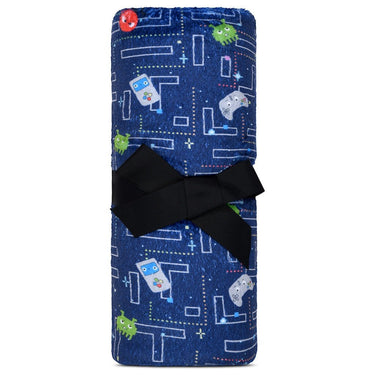 Iscream Gamer Glitch Plush Blanket - Estilo Boutique