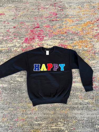 JET Fuzzy Letter Happy Crewneck in Black - Estilo Boutique