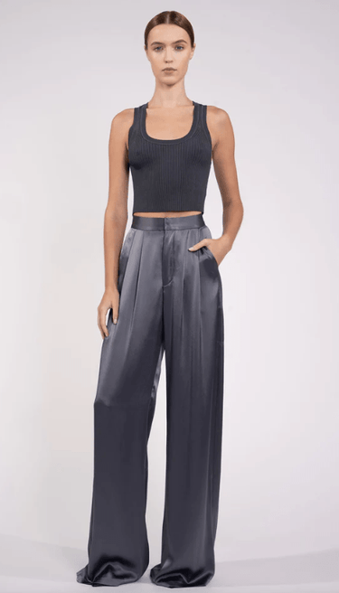 Nonchalant Eve Crop Top in Gray - Estilo Boutique