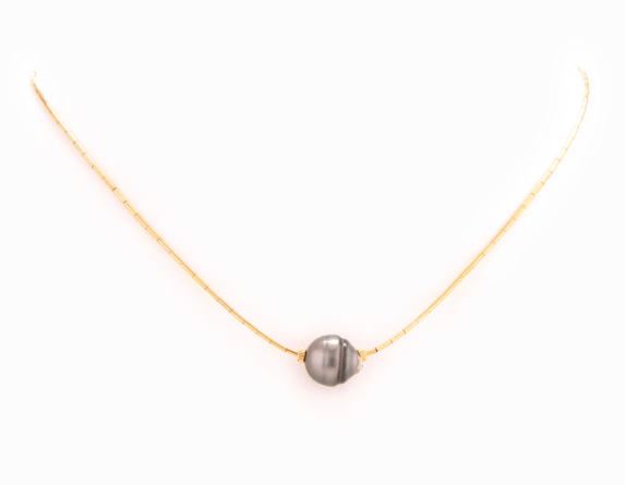 Taylor and Tessier Black Pearl Play Gold Necklace - Estilo Boutique