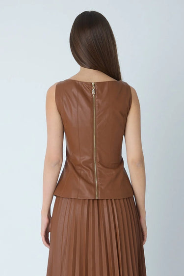 JS71 Enzo Faux Leather Top in Rust
