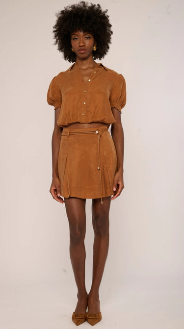 Love the Label Faelyn Top in Cognac