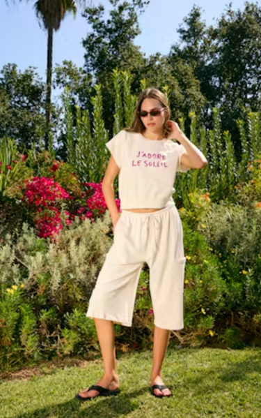 Sundry Athletic Cap Sleeve Sweatshirt Jadore Le Soleil in Pearl