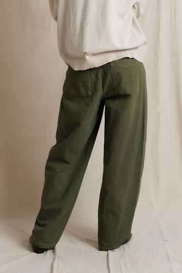 Perfect White Tee Akira Barrel Leg Pant in Dark Olive