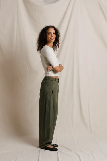 Perfect White Tee Amelia Top in Oatmeal Ash