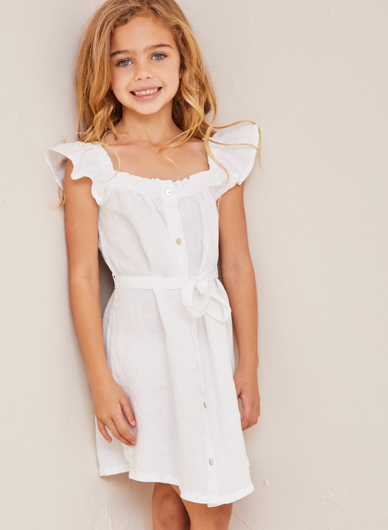 Bella Dahl Girl Button Front Flutter Sleeve Dress in White - Estilo Boutique