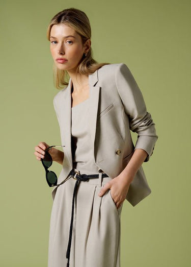 Favorite Daughter The I'm Back Top in Khaki