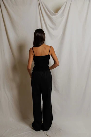 Perfect White Tee Lorana Pant in Black