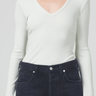 Citizens Of Humanity Anni V Neck Top in Ophelia - Estilo Boutique