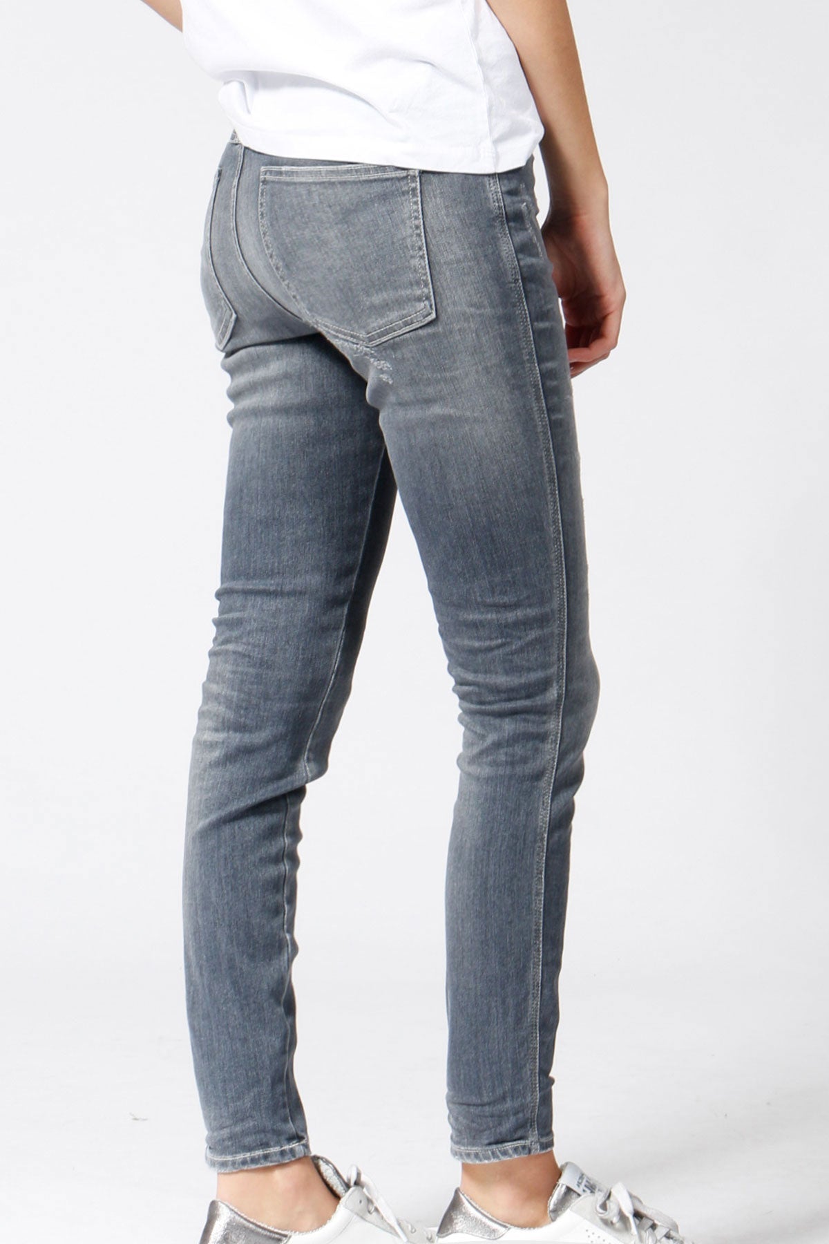 Closed Skinny Pusher Jeans in Mid Grey - Estilo Boutique