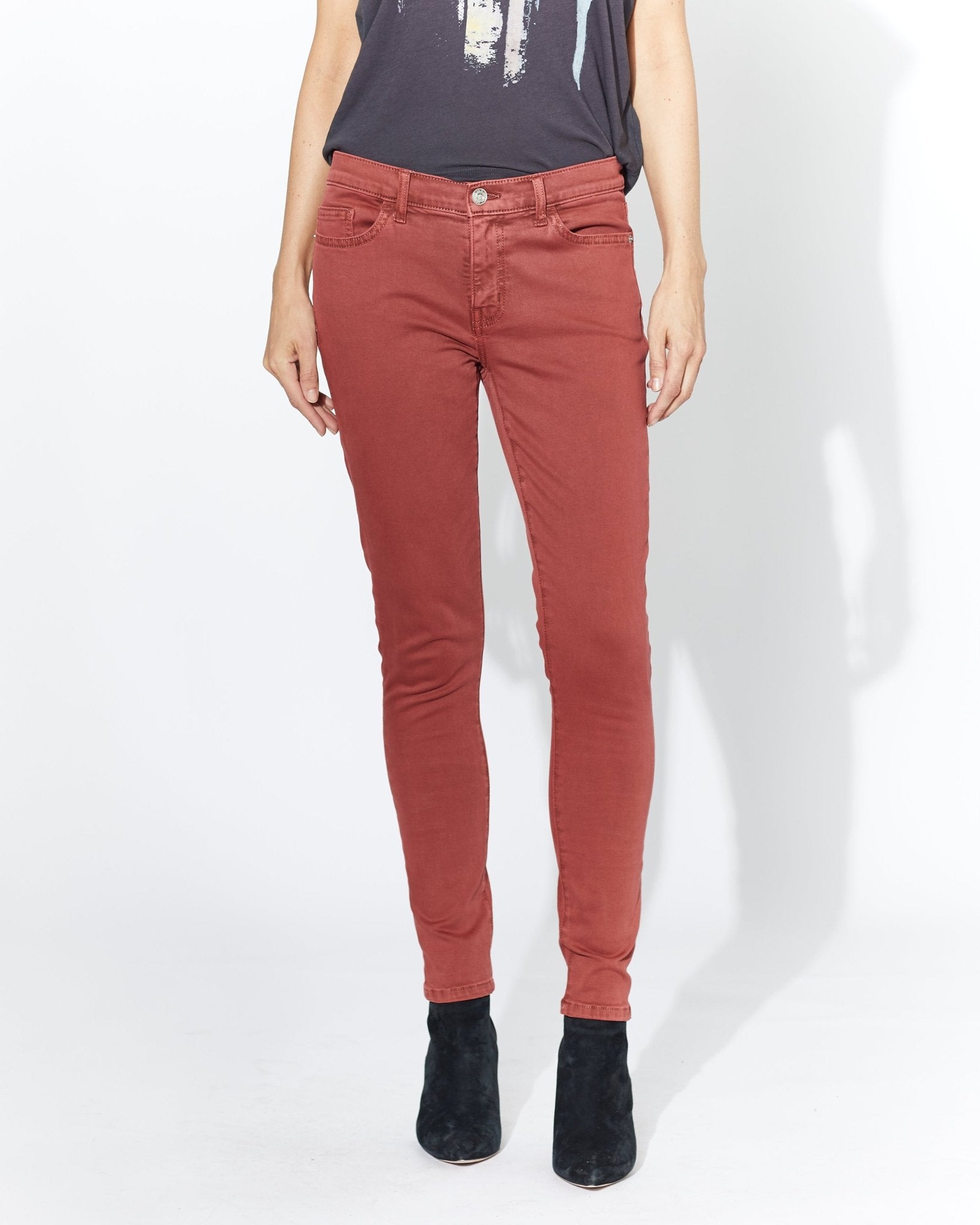 Current Elliott Stiletto Jeans in Washed Berry - Estilo Boutique