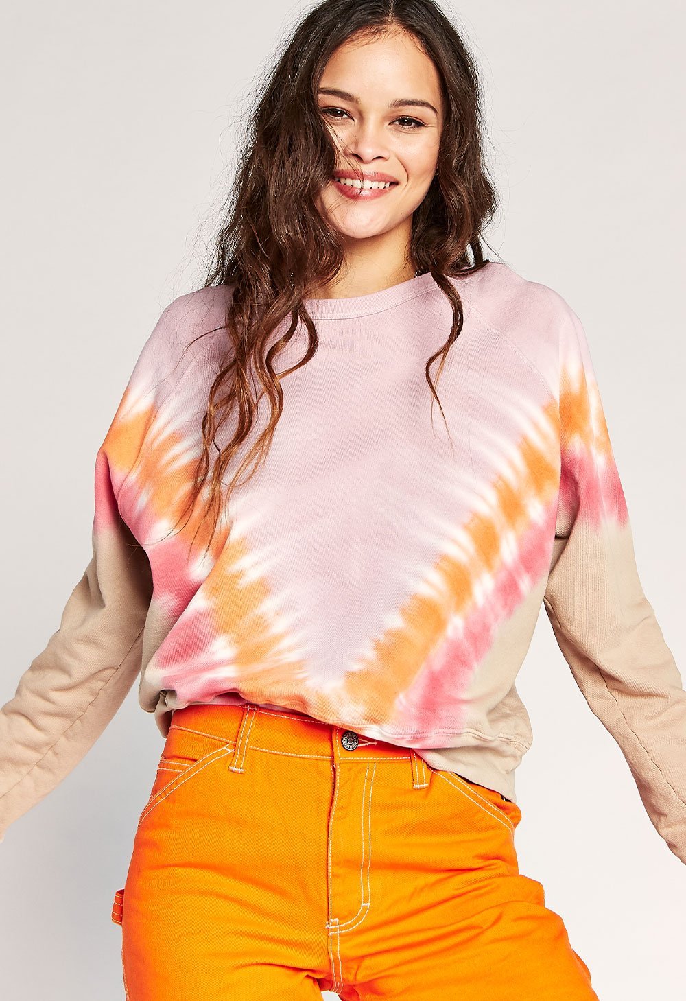 Daydream Flying V Sweatshirt - Estilo Boutique