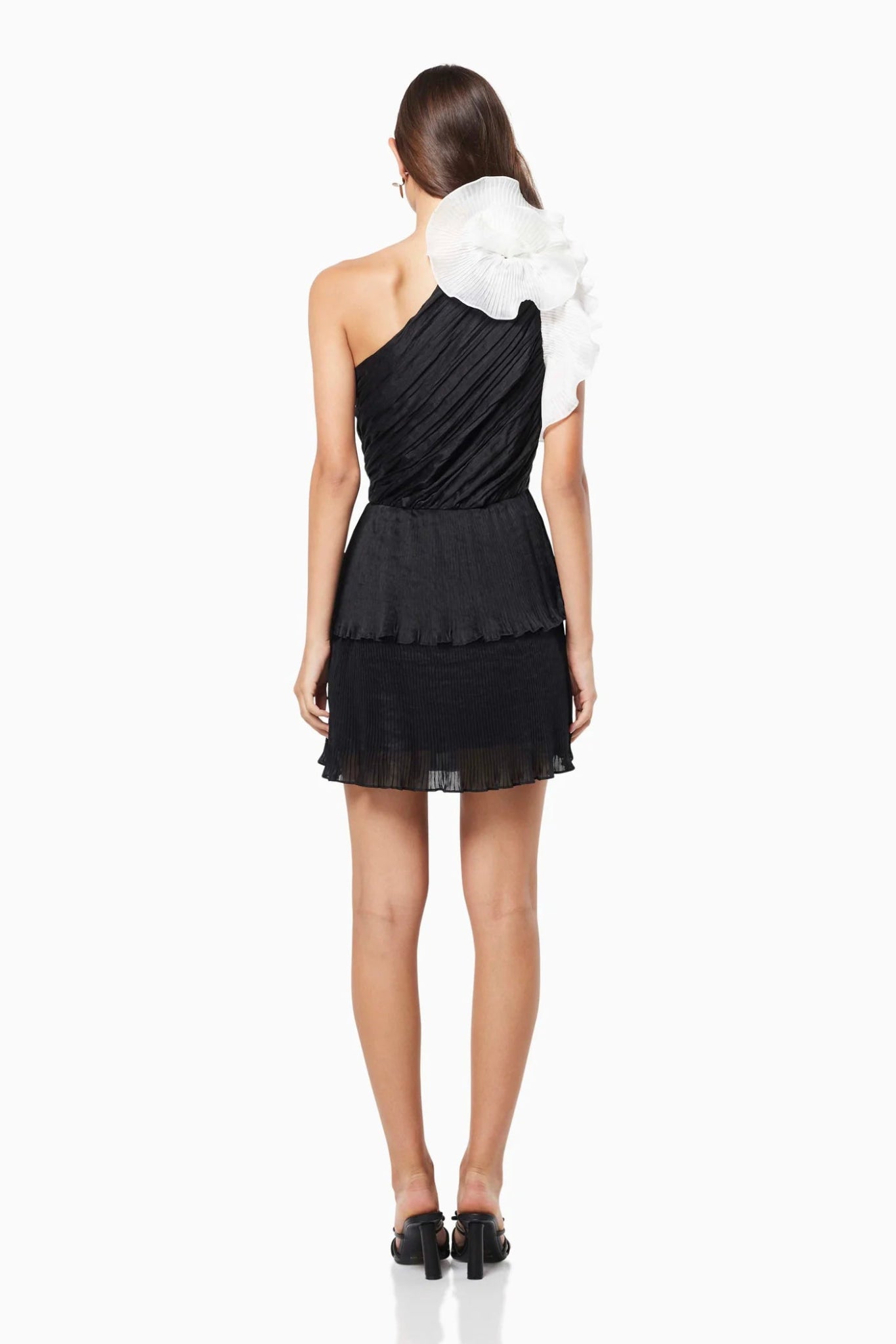 Elliatt Upscale Mini Dress in Black/White - Estilo Boutique