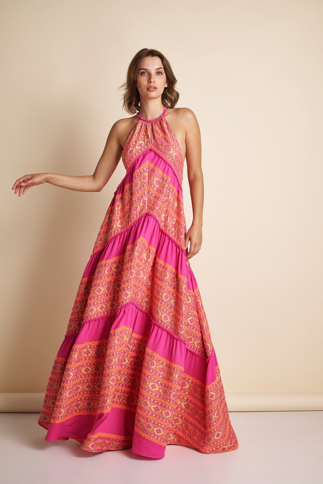 Lace Maxi Dress in Fuchsia - Estilo Boutique