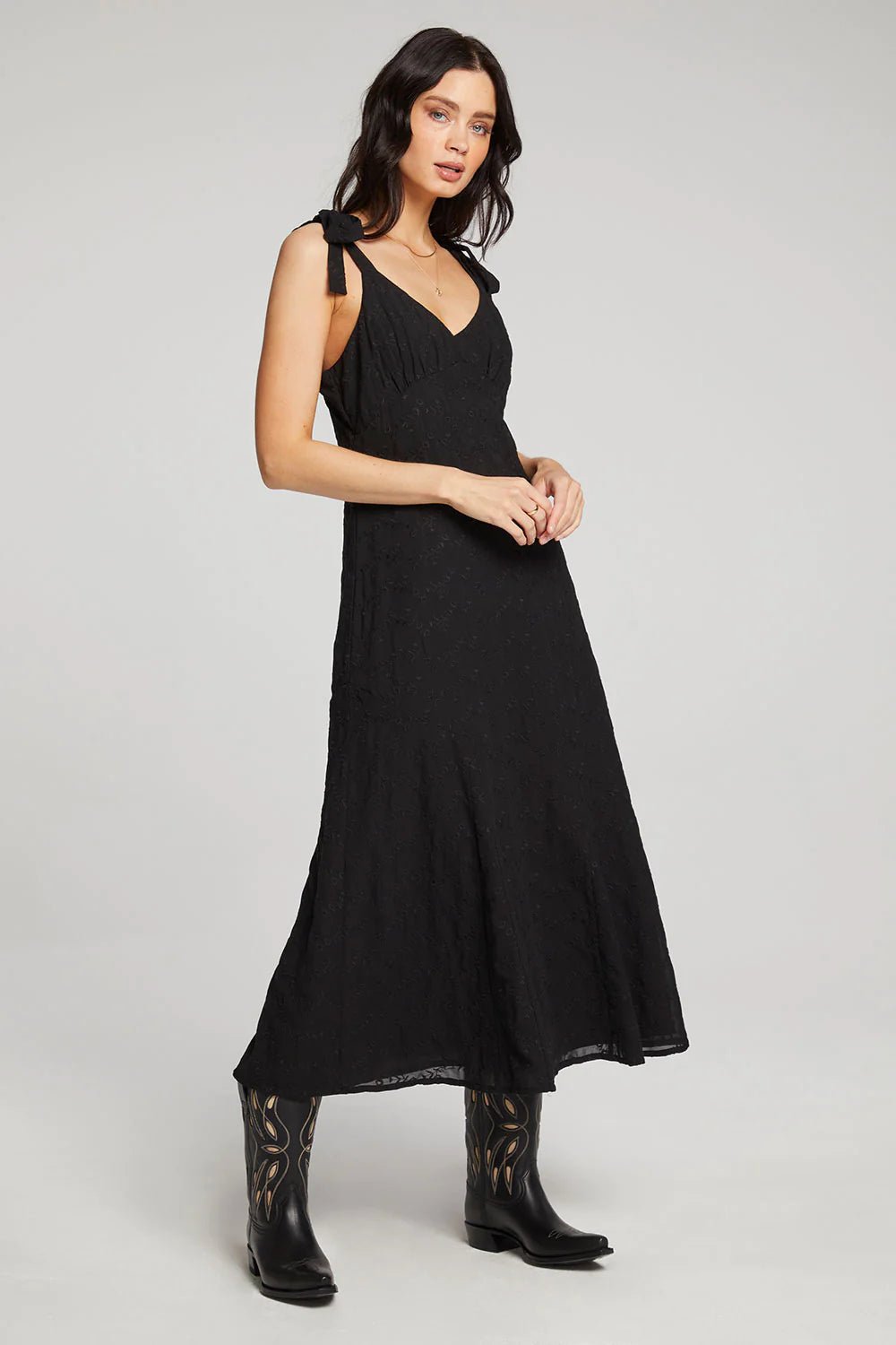 Saltwater Luxe Cline Midi Dress in Black - Estilo Boutique